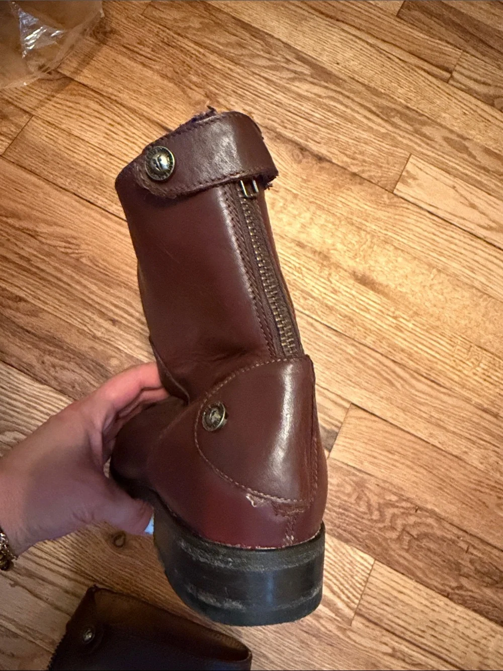 Women’s FRYE Brown Leather Mid-Calf Boots – Classic Pull-On Style